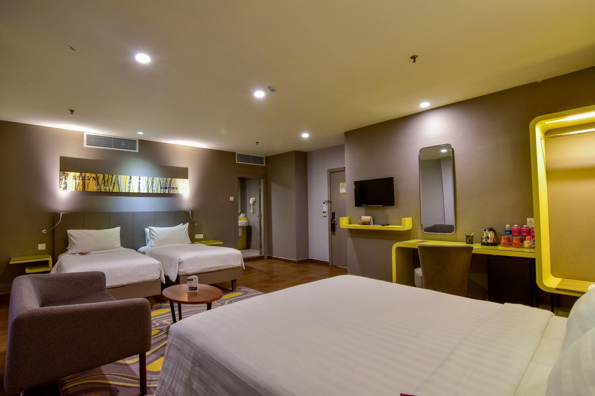 Travelodge Georgetown, Penang Екстер'єр фото