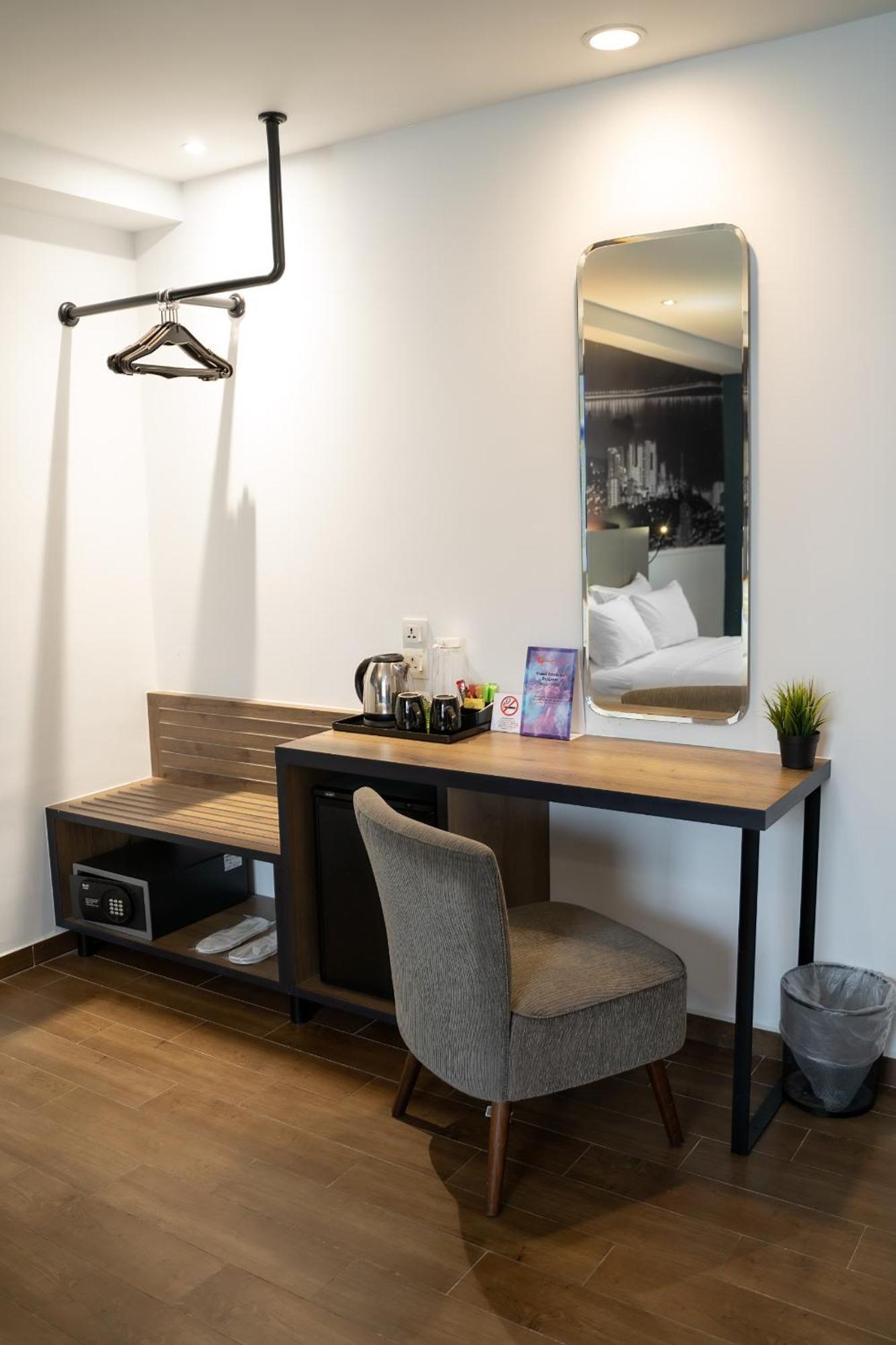 Travelodge Georgetown, Penang Екстер'єр фото